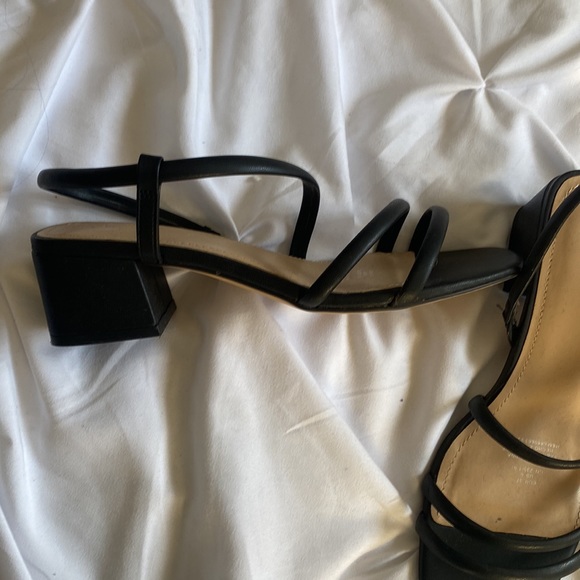 H&M kitten heels - Picture 2 of 7